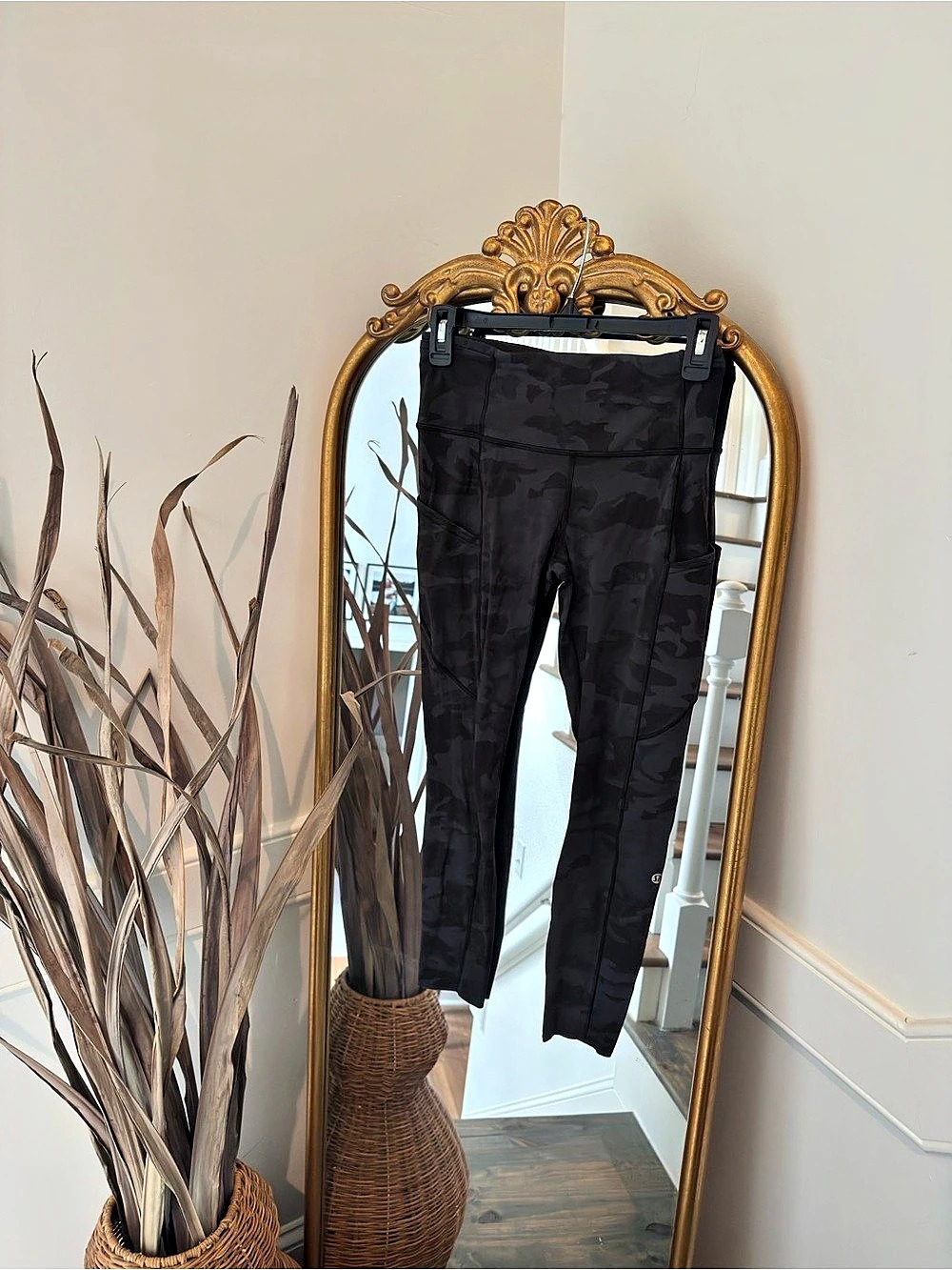 lululemon Fast & Free Leggings | Size 6 | Black Grey Camo | High Rise | Side Poc